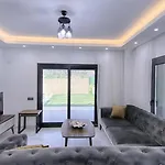 Detached With Private Pool In Inlice, Gocek فتحية