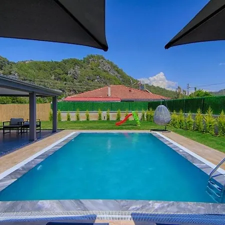 Detached With Private Pool In Inlice, Gocek 别墅 *