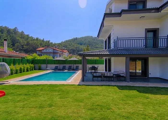 Detached With Private Pool In Inlice, Gocek 别墅 *