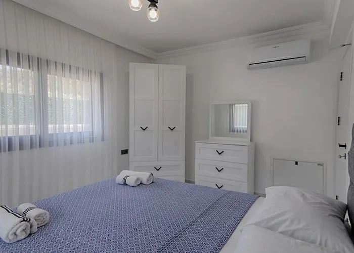 别墅 Detached With Private Pool In Inlice, Gocek 费特希耶